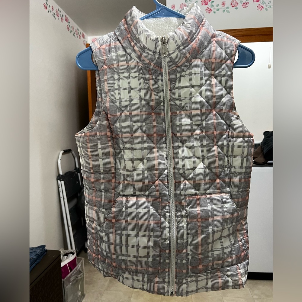 Women’s SO Plaid Vest